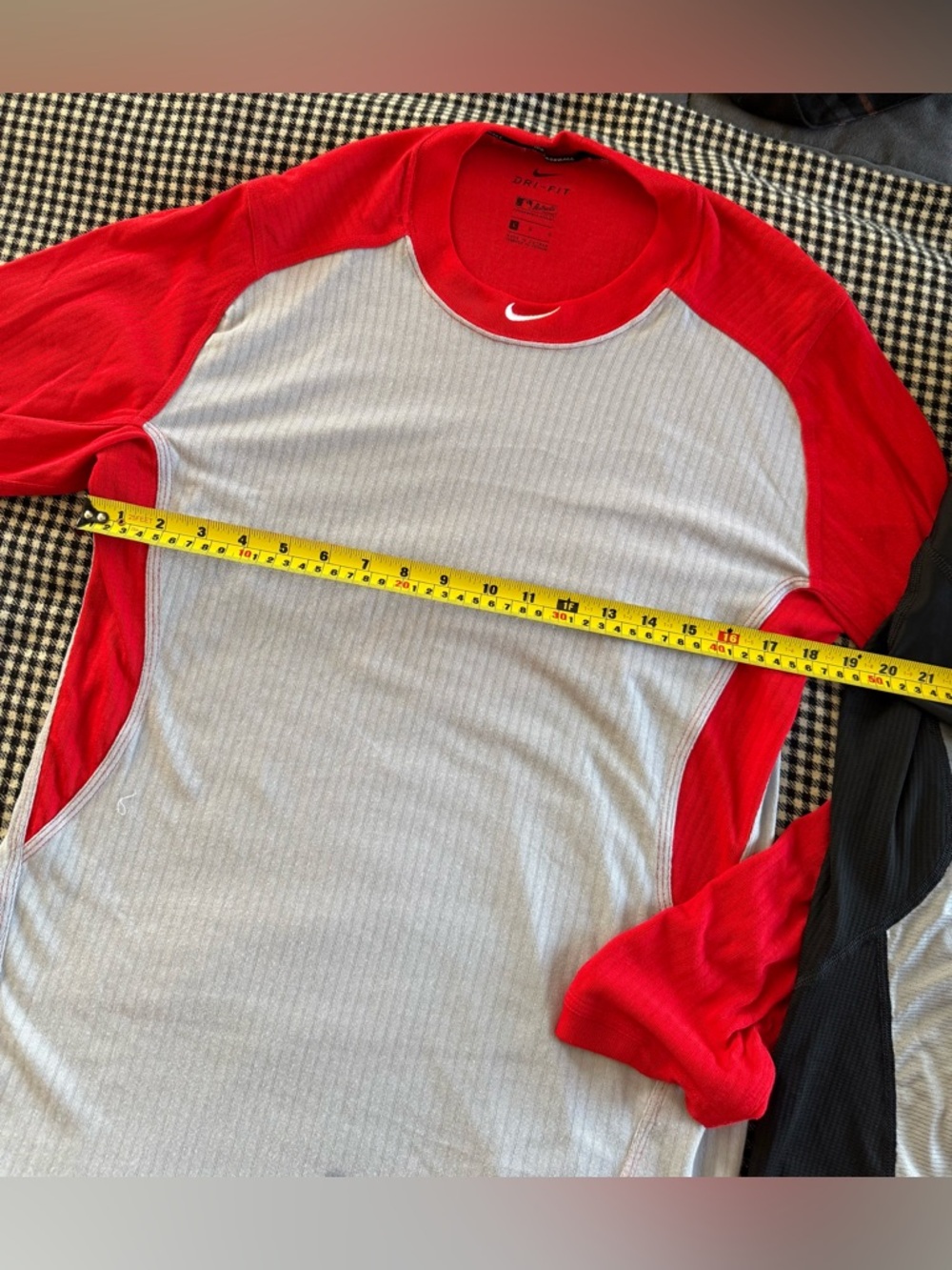 Nike Red Dri-FIT Performance Baseball Top with White Swoosh Lot of 2 - Picture 5 of 11